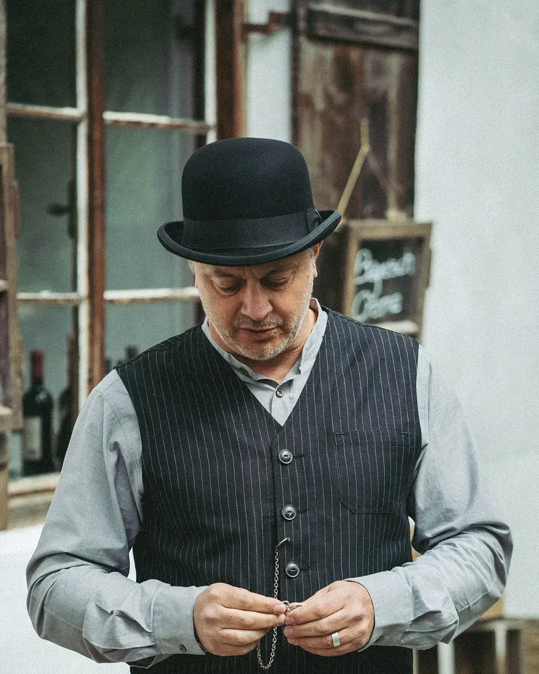 bowler hat, пример 3
