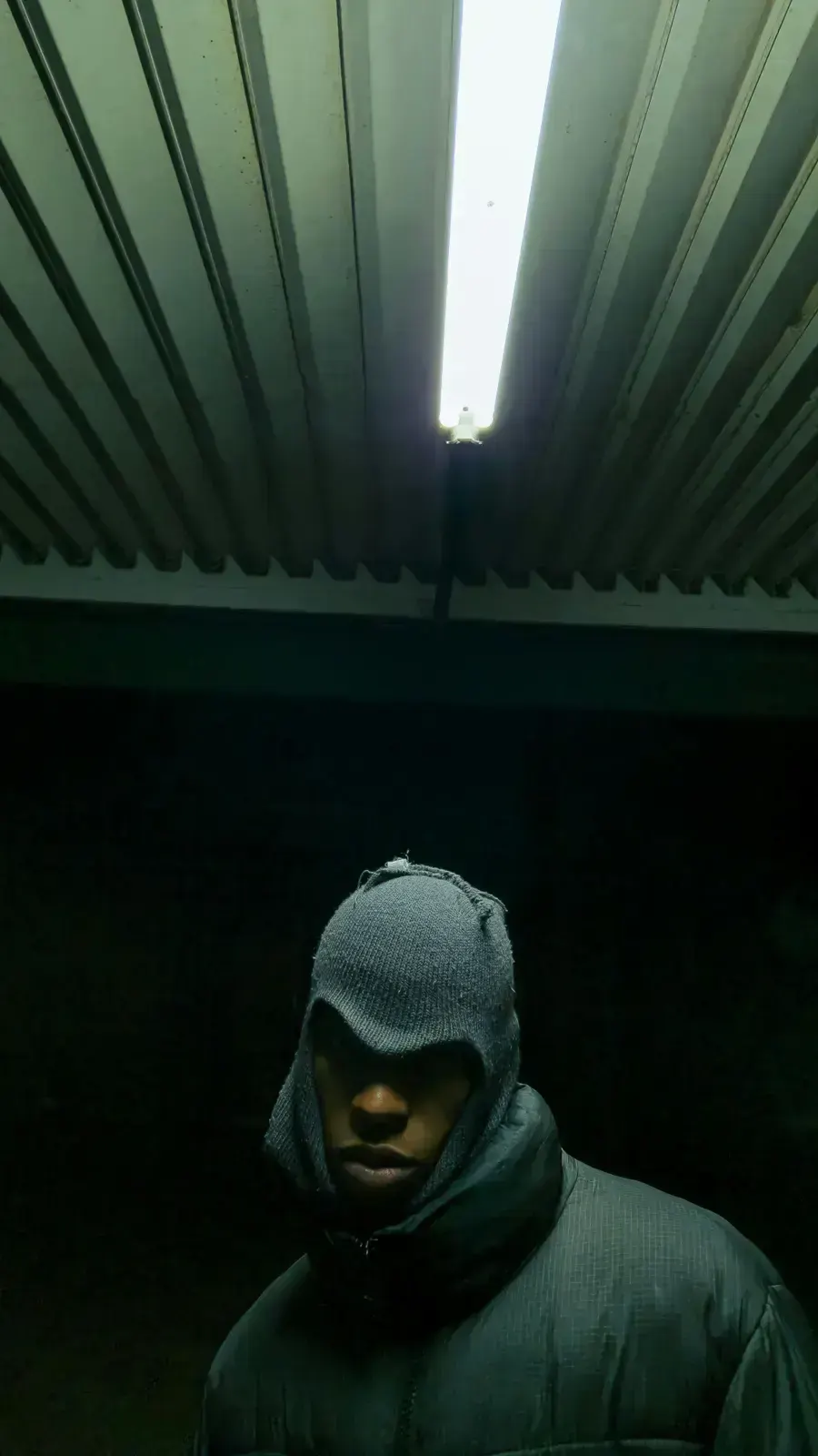 fluorescent light, пример 5