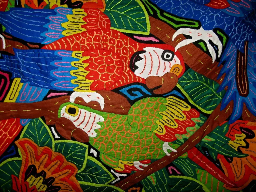 Mola / Guna textiles, пример 5