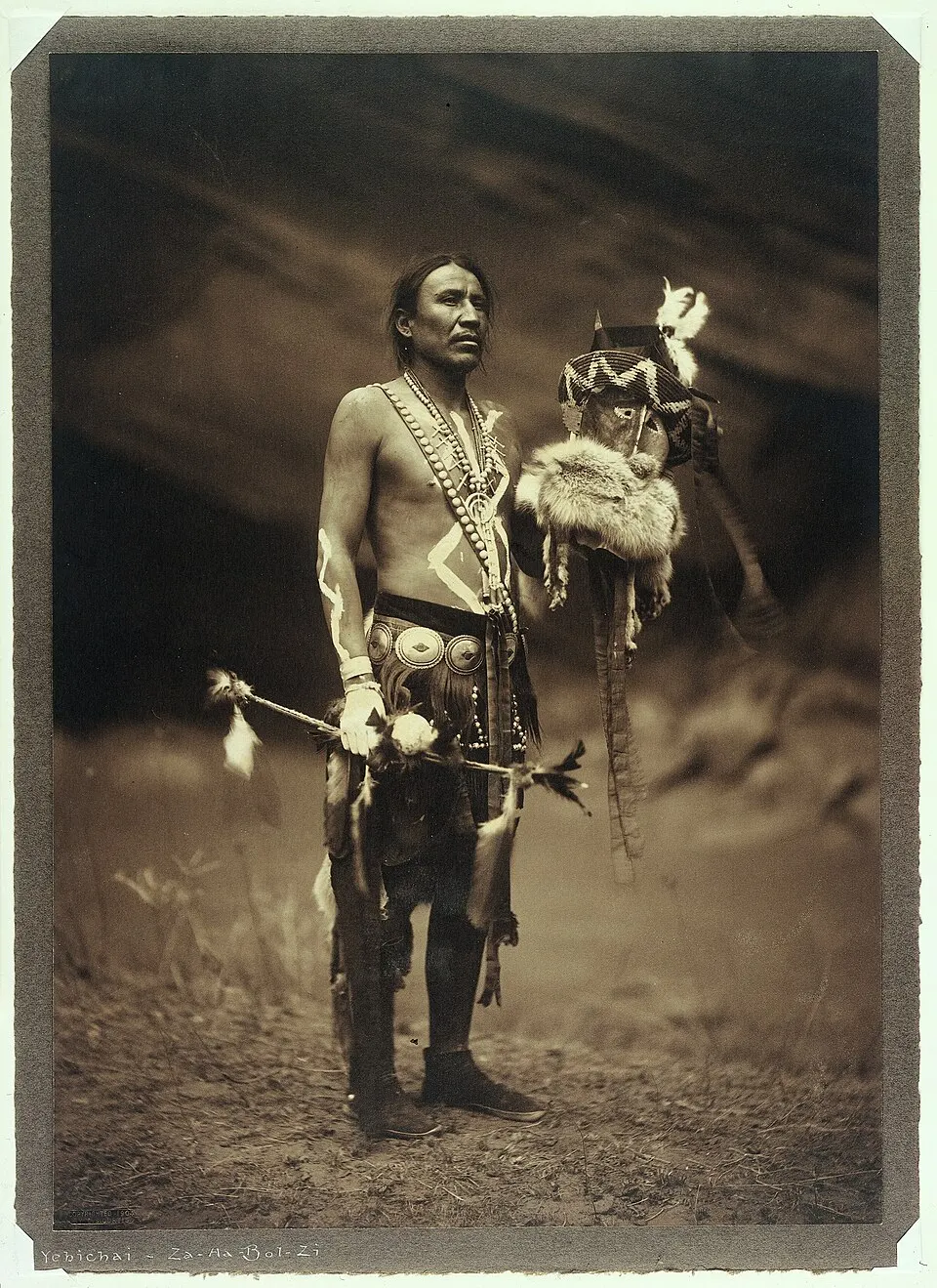 Ceremonial Wear, пример 2