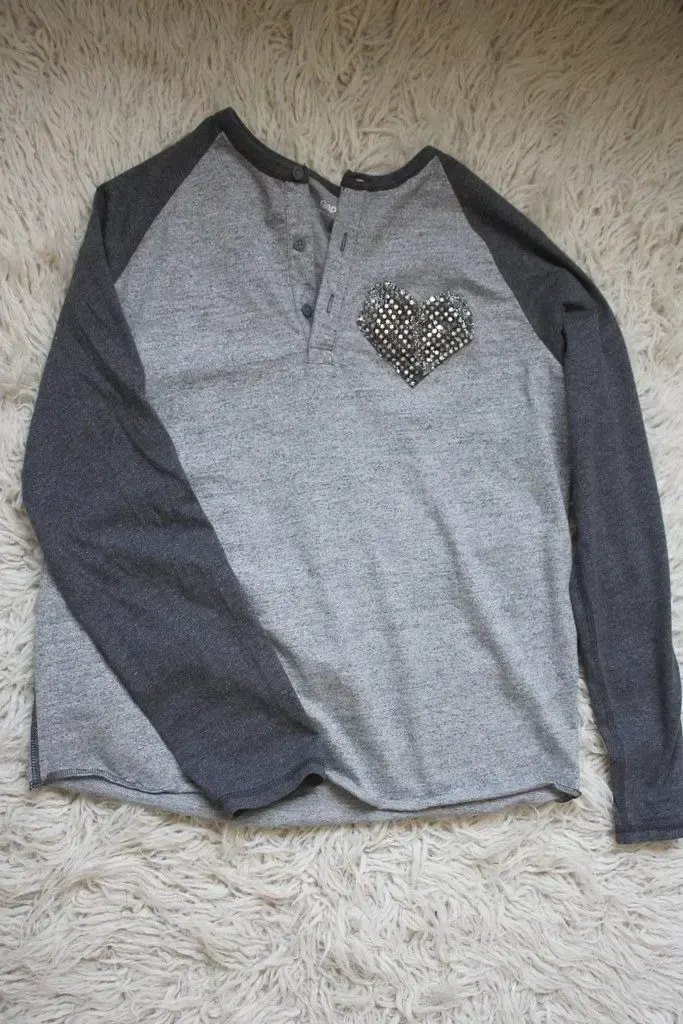 Henley Shirt, пример 2