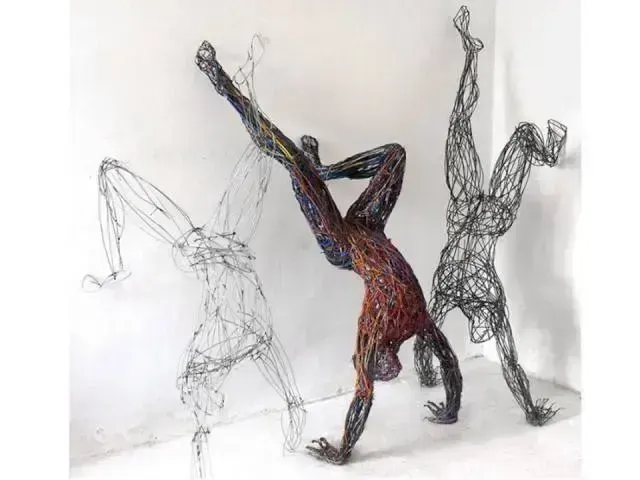 Wire Sculpture, пример 3