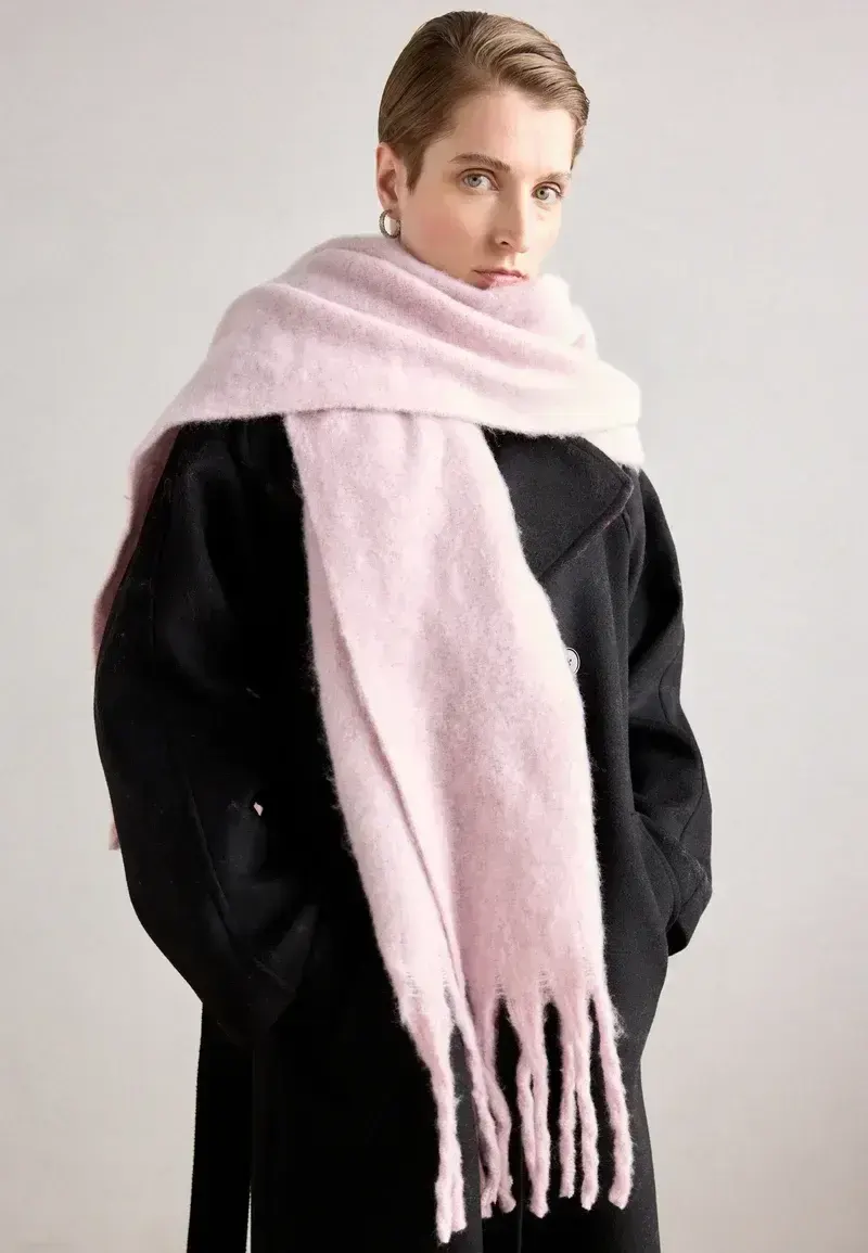 Light pink, пример 2