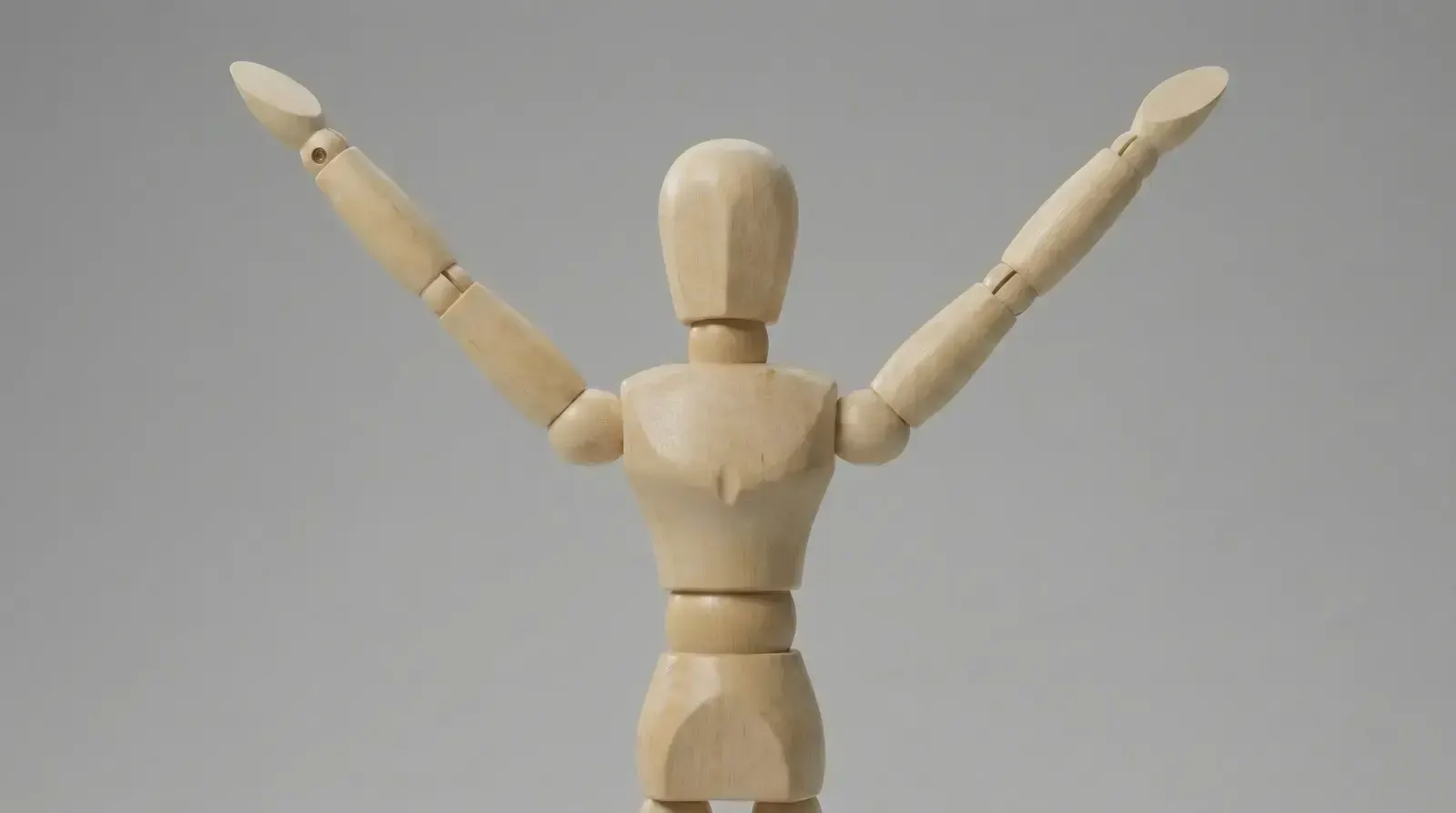 both arms raised, пример 1