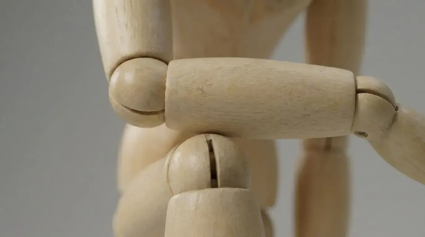 forearm on knee, пример 1