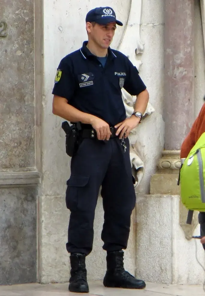 Uniform, пример 1