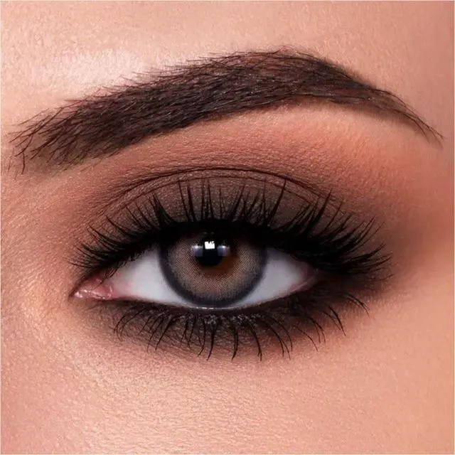 Smokey eyes, пример 1