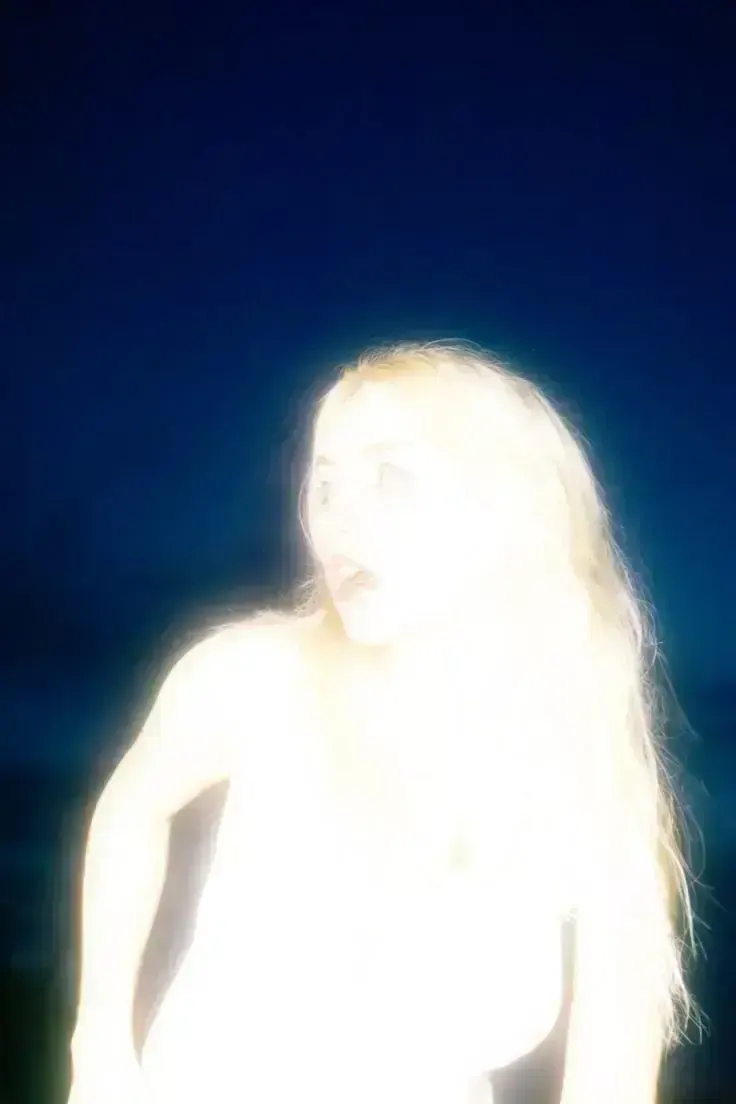 Overexposed light, пример 5