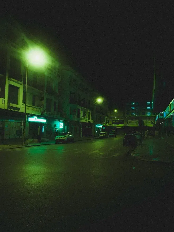 Sodium-vapor light, пример 4