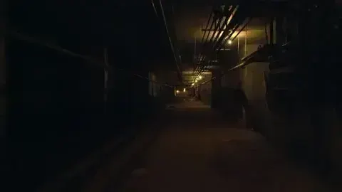 Dimly lit, пример 2