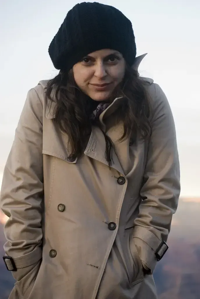 Trench Coat, пример 3