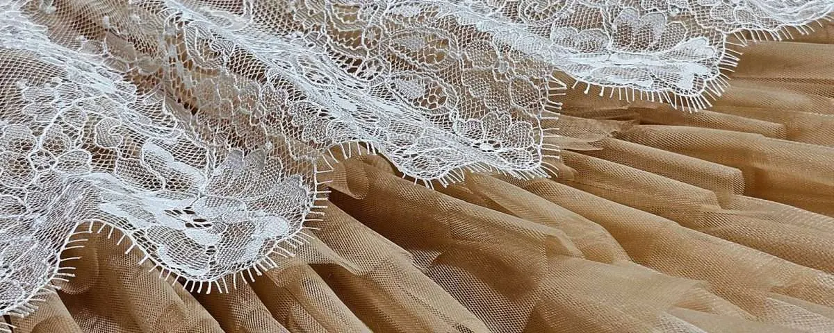 Lace, пример 2