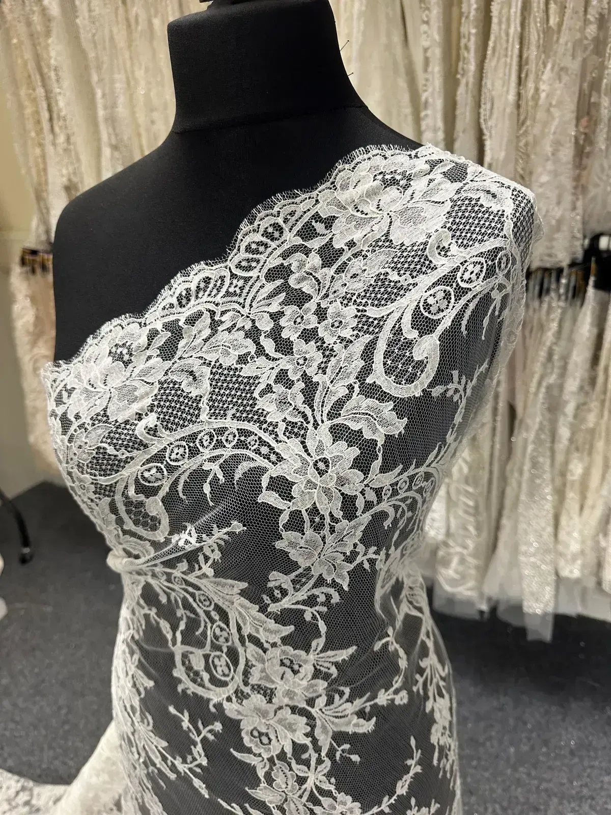 Lace, пример 3